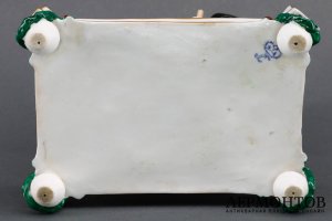 Парные карандашницы Крестьяне. Германия, 1900-1920е гг. Фарфор, роспись. 