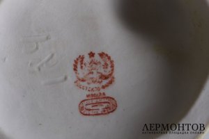 Статуэтка Украинка. Россия, Дмитровский фарфоровый завод, 1926-1930 гг. Бисквит.