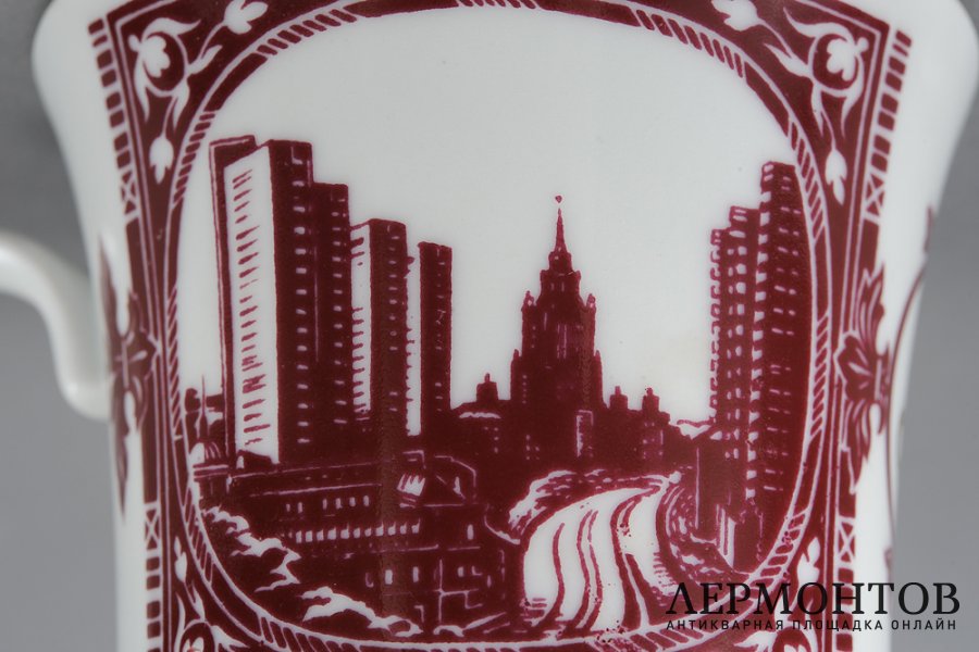 Бокал 60 лет СССР. Россия, ЛФЗ, 1982 год. Фарфор, деколь, позолота.