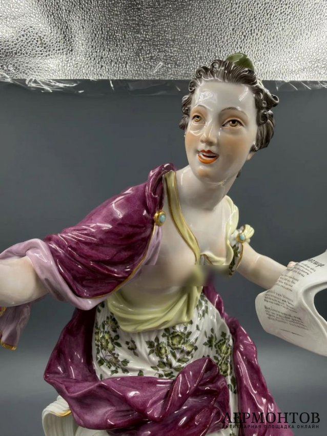 Скульптура «Муза Талия». Фарфор, Meissen, И. И. Кендлер, Германия, 2013 год
