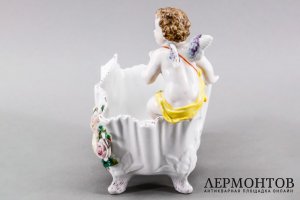 Ваза, конфетница Амур. Фарфор, роспись. Германия, 1930-60е гг.