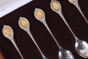 Ложки Английские королевы. Серебро 925 пробы, золото. Англия, XX в.