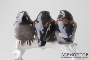 Три птенца, воробья. Фарфор, роспись. Германия, фирма Rosenthal, 1930-40е гг. 