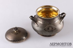 Сахарница с крышкой. Серебро 950 пробы. Франция