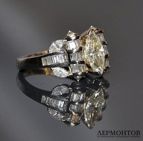 Кольцо  с бриллиантами 2,13 k.  Золото 750 пробы.