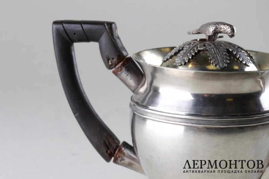 Чайник в классическом стиле.Серебро 84 пробы. Россия, 1813 год.