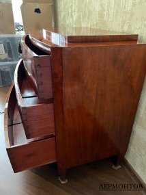 Комод в стиле ампир. Красное дерево, Россия, 19 век