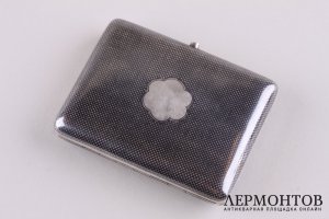 Портсигар с черневым рисунком. Серебро 84 пробы. Россия, 1888 год.