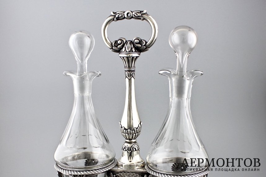 Круэт для уксуса и масла. Серебро 950 пробы, стекло. Франция, XIX в.