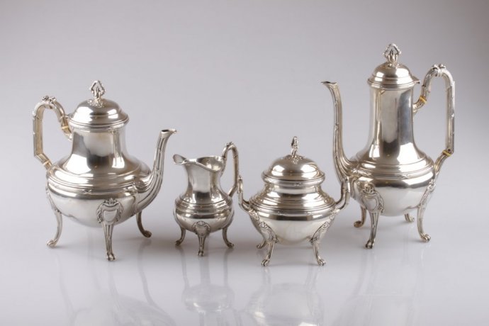 Чайный и кофейный сервиз Coignet из серебра 950 пробы. Франция, конец XIX в.