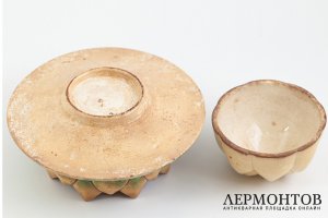 Масленка в форме артишока. Российская Империя, Товарищество Кузнецова, нач. 20 в. 