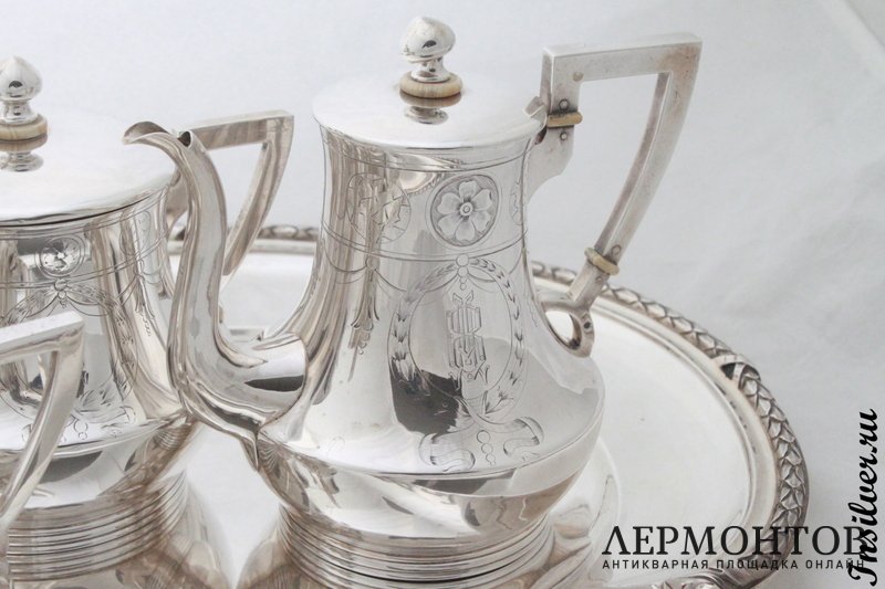 Чайно-кофейный сервиз. А. Пискарев. Серебро 84. Россия