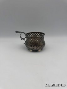 Подстаканник с цветочным фризом. Серебро 84 пробы, А. В. Векман, Россия, 1870 год