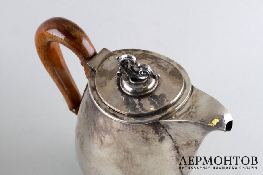 Чайно-кофейный сервиз в стиле art deco. Серебро 800 пробы. Италия, 1935-45 гг.