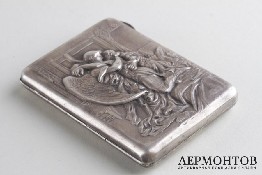 Портсигар в стиле Модерн. Тамара и Демон. Москва, 1908-1917 гг. Серебро 84 пробы.