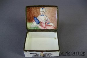 Табакерка. Бронза, горячая эмаль, ручная роспись. Франция, XVIII век.
