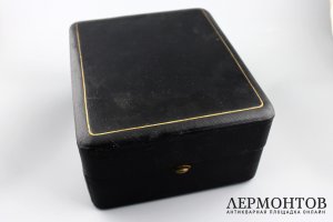 Чайная пара с ложечкой в футляре. Veyrat. Серебро 950 пробы. Франция, XIX в.