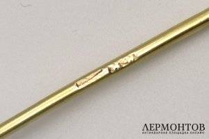 Кофейная ложка с пейзажем и ручкой в виде стрелы. Серебро, чернь. Россия, XIX век.