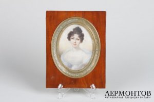 Миниатюра с женским портретом. Франция, 1 пол. 19 в. Кость, живопись.