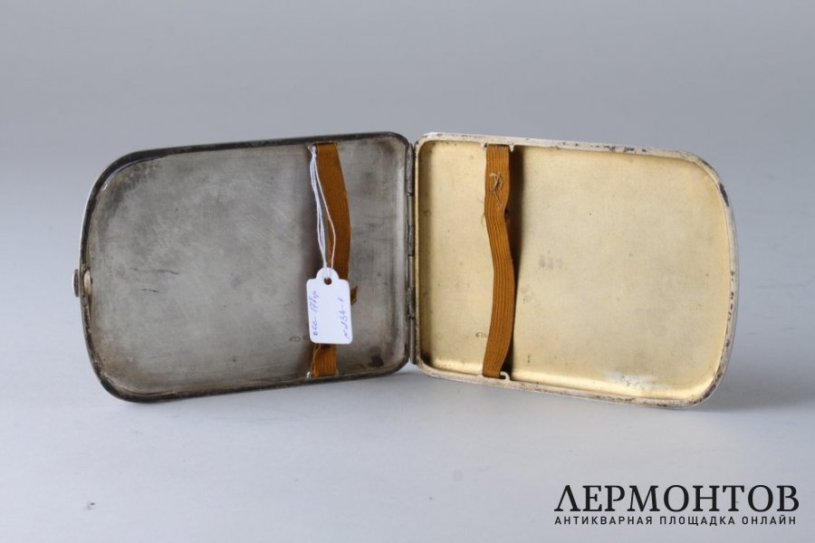 Портсигар Совы. И. Хлебников. Серебро 84 пробы. Россия, после 1908 г.