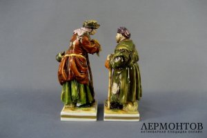 Парная композиция Нищий и нищенка. Фарфор. Германия, начало ХХ века.