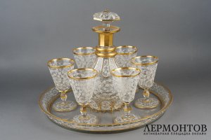 Графин, 6 фужеров и поднос. Россия, частный стекольный завод, кон. 19 - нач. 20 в.