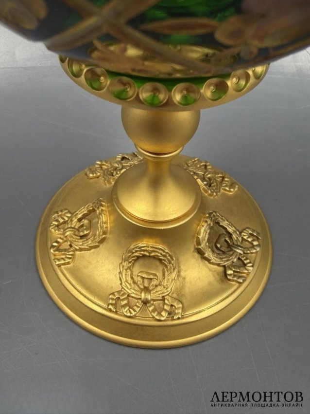 Яйцо «Rose Trellis». Бронза, хрусталь, золочение, House of Fabergé