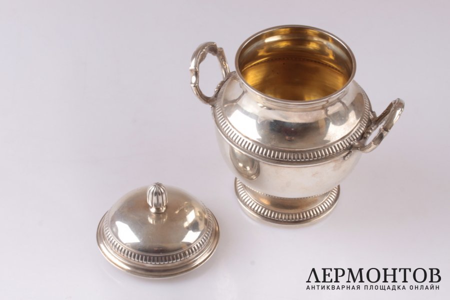 Сахарница Louis Coignet. Серебро 950 пробы. Конец XIX в. Франция