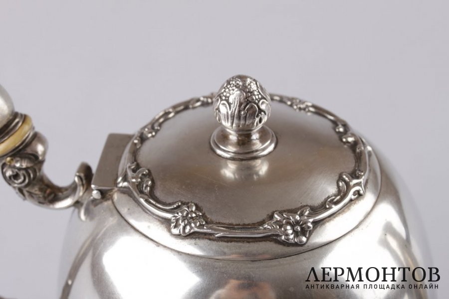 Кофейник в стиле рококо. Серебро 800 пробы. Германия