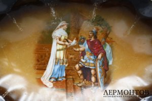 Сухарница со сценой из германо-скандинаской мифологии. Фарфор. Россия, Гарднер, 1880е