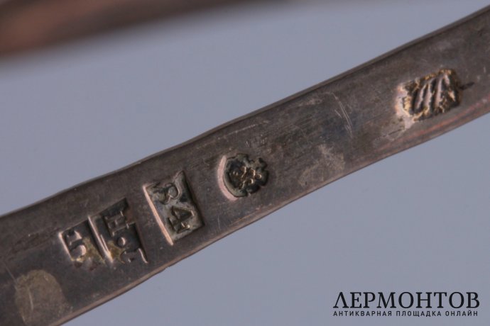 Вазочка сухарница. Яков Виберг. Серебро 84 пробы. Россия, Москва, 1839 г.