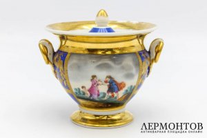Чайный сервиз. Россия, завод Сафронова, 1830-40е гг. Фарфор, роспись.