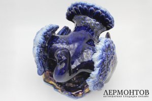 Скульптура Дрофа. Скульптор П. Кожин. Фарфор, роспись. СССР, Дулево, 1956 г.