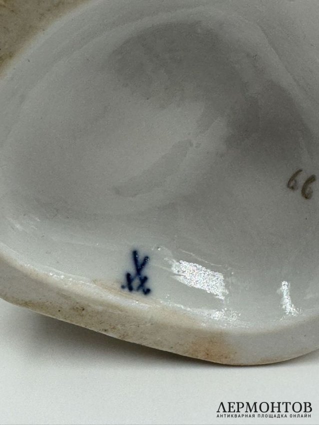 Скульптурная группа «Астрономия». Фарфор, роспись, Meissen, скульптор И. И. Кендлер, Германия, конец 19 века