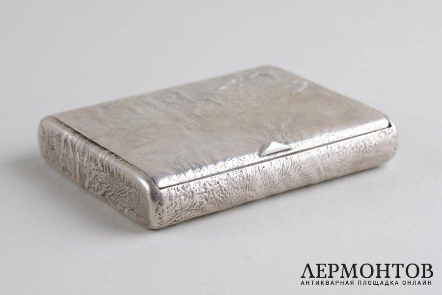 Портсигар самородок. Серебро 916 пробы. СССР, 30-40е годы XX в.