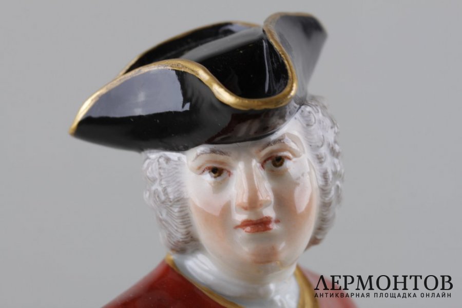 Масон с мопсом и Дама с мопсом. MEISSEN, XIX век.