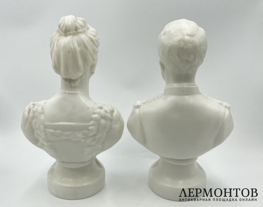 Император Николай II и Императрица Александра Федоровна. Молочное стекло.