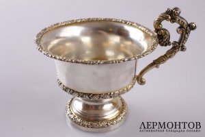 Чашка чайная в стиле барокко. Серебро 950 пробы. Франция