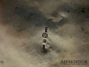 Кружка с сюжетами. Россия, Карл Петер Арманн, нач. 19 века. Серебро 84 пробы.