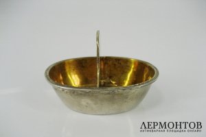 Солонка. Серебро 84 пробы. Российская империя, 1851 год.