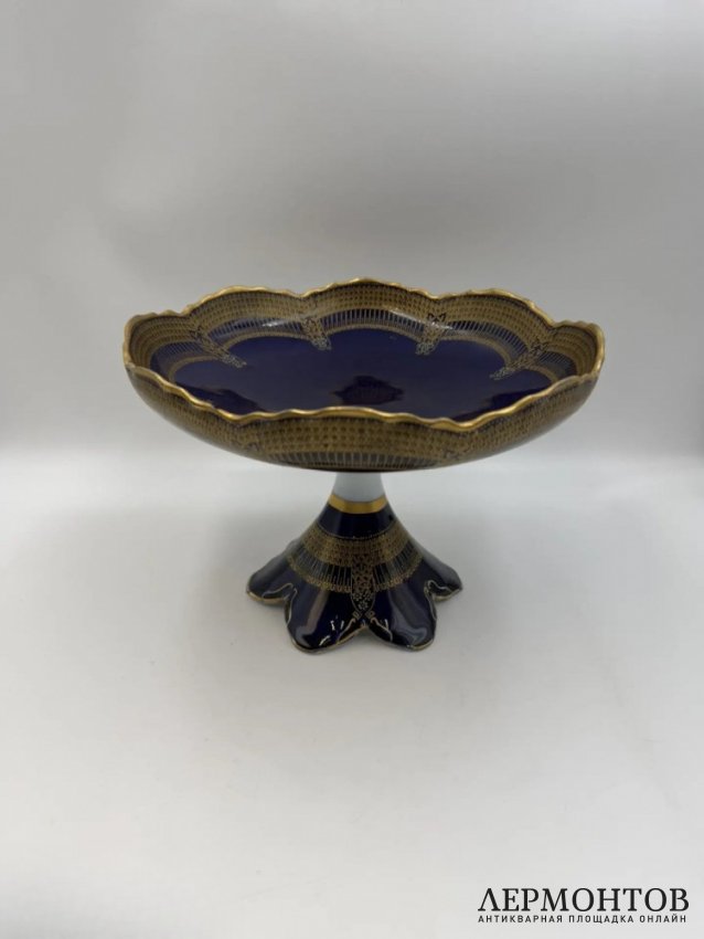 Чайный сервиз с кобальтом. Фарфор, фабрика Гарднера, Россия, 1870–1890 годы