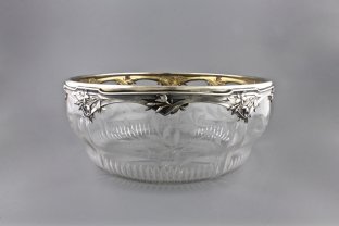 Ваза в серебряной оправе в стиле модерн. Серебро 950 пробы, стекло. Франция