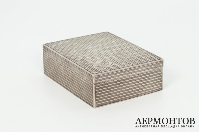 Коробка для сигар с геометрическим узором. Польша, 1930-1943 гг. Серебро 800 пробы.