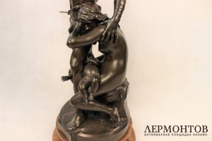 Скульптура. Защитник дома. Бронза Emile-Andre Boisseau. Франция 