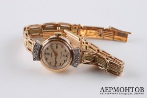 Часы наручные фирмы Чайка. Золото, бриллианты. Россия, 1990е