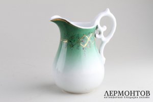 Молочник.Фарфор, роспись. Фабрика Кузнецова. Российская империя, 1890-1910е годы