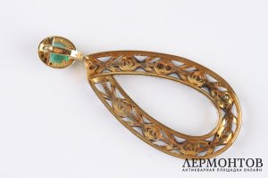 Серьги с изумрудами и черными бриллиантами, 750 пробы , бренд MELEKKIS