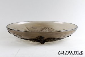 Глубокое блюдо art dеco из коричневого стекла. Verlys. Франция, 1930-е годы