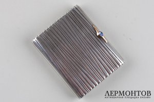 Портсигар с рельефным узором. Серебро 84 пробы, золото 56 пробы. Российская империя