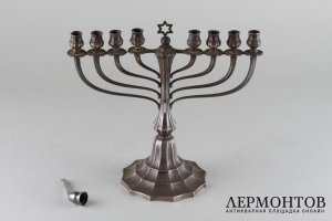 Ханукальный подсвечник в стиле ар-деко. Серебро 925 пробы. Западная Европа.